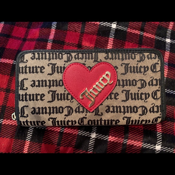 Juicy Couture Wallet(New) - Picture 1 of 2